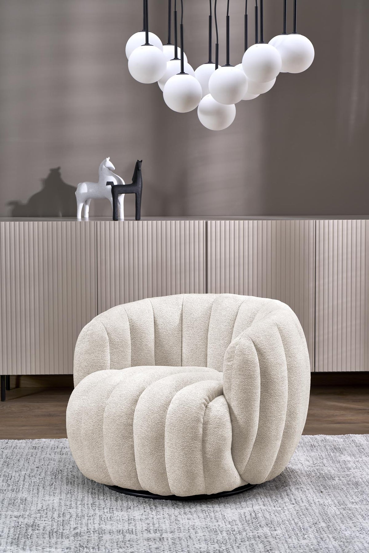 FRASER Swivel Lounge Armchair – Cream – RAVEN 22 – image 1