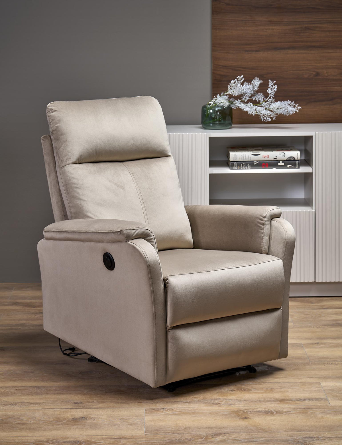 CROCUS Electric Velvet Recliner Armchair – Beige – Bluvel 40 – image 1
